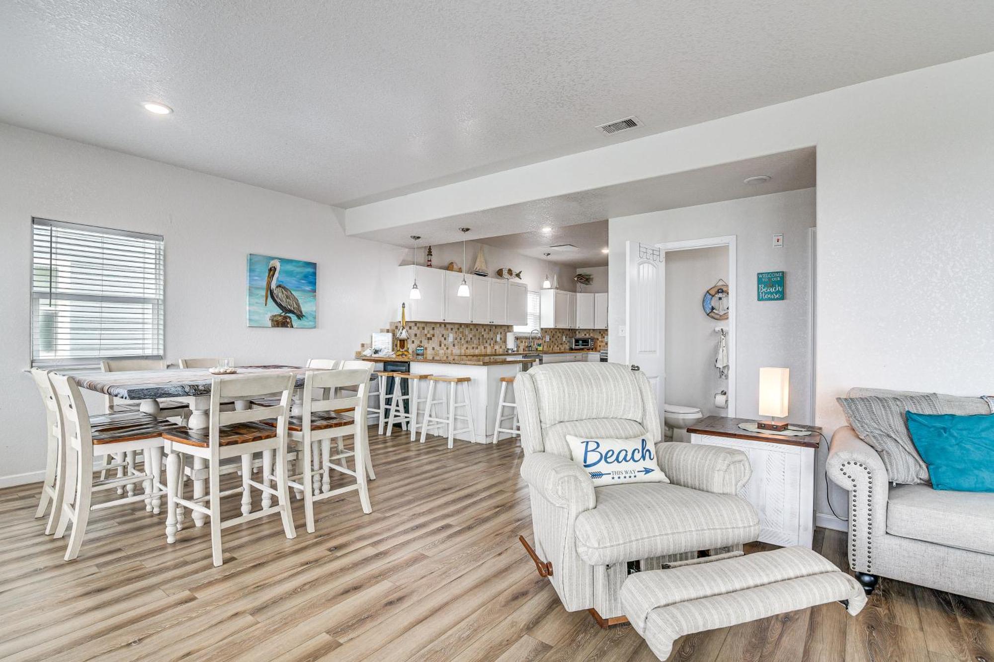 Beachfront Texas Retreat - 2 Decks, Patio And Views! Surfside Beach Exteriér fotografie